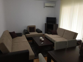  Sara Apartment  Петровац